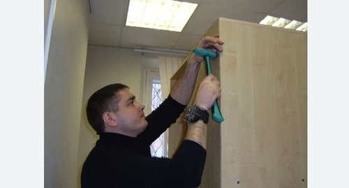 Разборка и сборка мебели в офисе. Ховрино